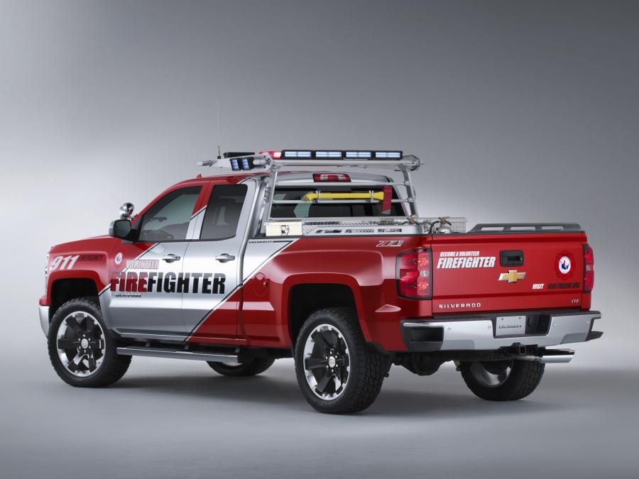  Chevrolet Silverado Volunteer Firefighter Concept 2013 года  (фото 2 из 3)
